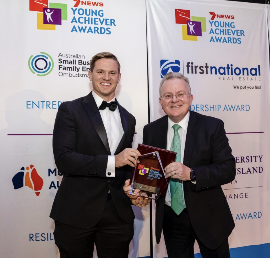 Bailey Page accepting the Queensland Young Achiever Entrepreneurship Award